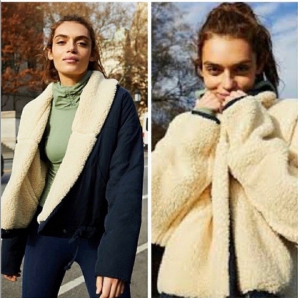 Free People X FP Movement Mix it up Reversible Sherpa Jacket Navy L